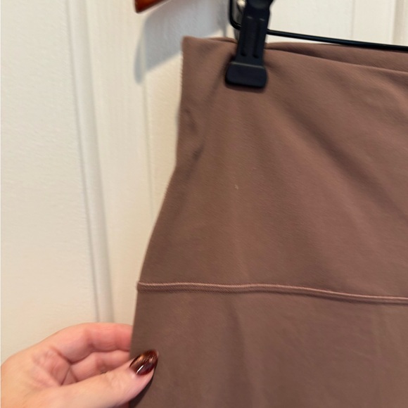 Lululemon Taupe Brown Bike Shorts Size 16 - Picture 2 of 9